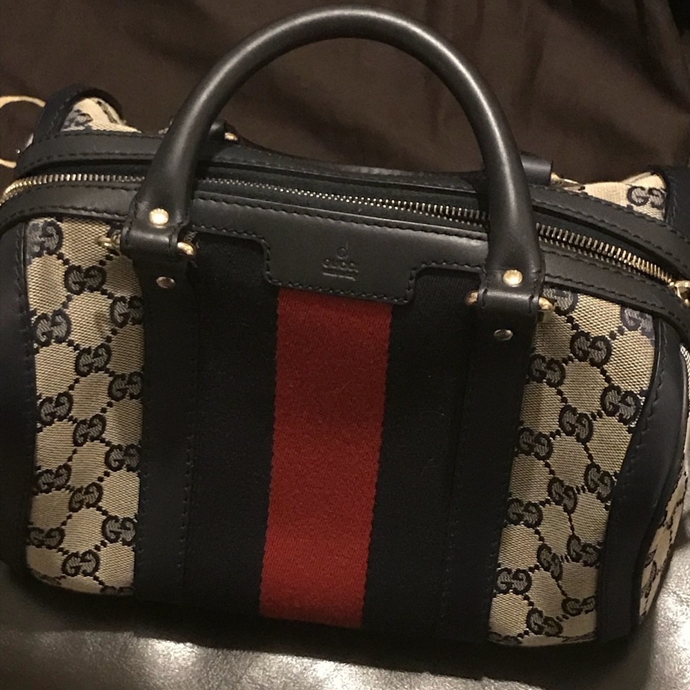 Small Vintage Gucci Boston Bag